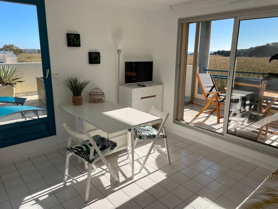 Apartamento Domaine D'Azur - Renovated 1Br With Terrace Pool & Garage Le Lavandou Exterior foto